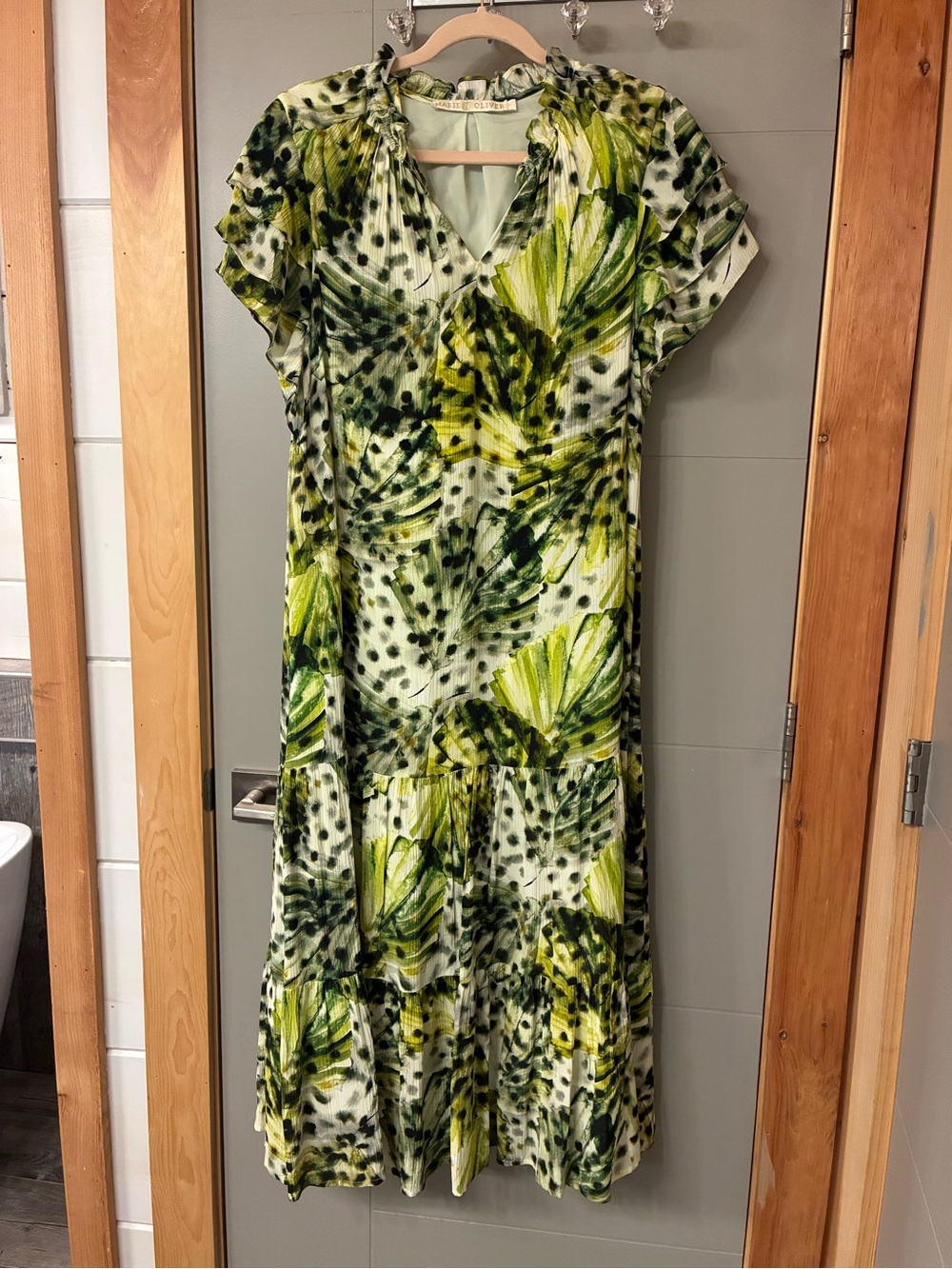 Marie Oliver Reid Leaf Print V-Neck Maxi Dress